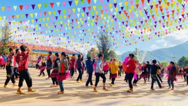 Câu lạc bộ “Thủ lĩnh của sự thay đổi” ở vùng cao 