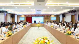Lào Cai: Gặp mặt Đoàn kiểm tra công tác coi thi Kỳ thi tốt nghiệp THPT năm 2026