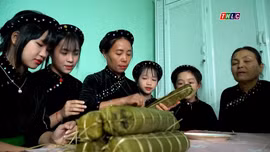 Giữ hương tết người Tày Hưng Khánh