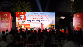 Phường Lào Cai tổ chức chương trình kỷ niệm 136 năm Ngày sinh Chủ tịch Hồ Chí Minh