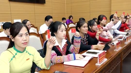 Kỳ họp thứ hai HĐND tỉnh khoá XVI thông qua 11 nghị quyết