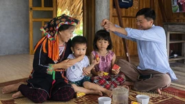 Ứng xử trong gia đình: Tôn trọng – Bình đẳng - Yêu Thương – Chia sẻ 