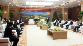 Thường trực Tỉnh uỷ Lào Cai gặp mặt, chúc Tết nguyên lãnh đạo tỉnh qua các thời kỳ