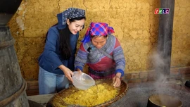 Khám phá Lào Cai: Mèn mén - Món ăn dân dã của người Mông Hoa xã Bắc Hà