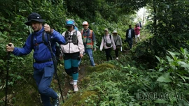 Cung đường huyền thoại giữa núi rừng Tây Bắc