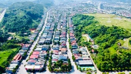 Phường Cam Đường yêu cầu dừng vận chuyển đất đá, vật liệu vào nội thị từ 8 - 12/8