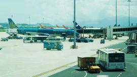 Tạm dừng đường bay Hải Phòng - Cam Ranh