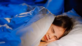 Thời tiết thay đổi ảnh hưởng thế nào đến giấc ngủ và sức khỏe