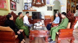 Đồng bào Công giáo xã Âu Lâu hướng về ngày bầu cử