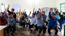 Xã Bát Xát: Họp dân thống nhất chủ trương xây dựng tuyến đường Van Hồ - Suối Chải