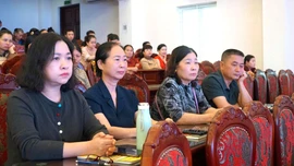 Gần 400 hộ kinh doanh được tập huấn chính sách thuế tại phường Nghĩa Lộ