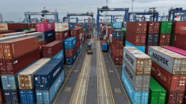 Doanh nghiệp Việt tận dụng 'khoảng đệm' khi Mỹ áp thuế bổ sung 10%