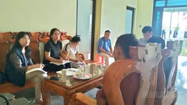 Đoàn công tác WHO và Viện Sốt rét - Ký sinh trùng - Côn trùng Trung ương làm việc tại Lào Cai