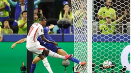 Tam Sư hạ Croatia 4-2 trong màn rượt đuổi tỷ số hấp dẫn
