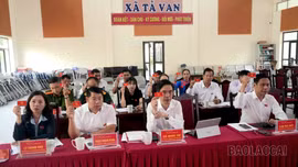 HĐND xã Tả Van thông qua 5 nghị quyết, tăng hơn 180 tỷ đồng vốn đầu tư công