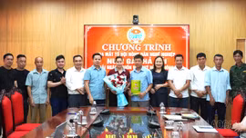 Võ Lao ra mắt mô hình chăn nuôi gà thả vườn, giải ngân 1 tỷ đồng Quỹ Hỗ trợ nông dân