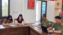 Công an phường Cam Đường xử phạt 15 triệu đồng 2 trường hợp đăng tin sai sự thật trên Facebook
