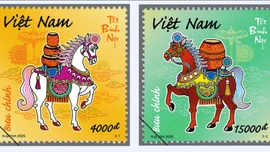 Phát hành tem 'Tết Bính Ngọ' và xu 'Nhật Mã Phi Vân' chào Xuân 2026