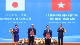 Việt Nam, Nhật Bản trao nhiều văn kiện hợp tác quan trọng