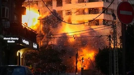 Xung đột leo thang sau vụ sát hại Thư ký Hội đồng An ninh Iran