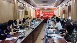 Hợp Thành và Bát Xát tổ chức hội nghị Ban Chấp hành Đảng bộ xã