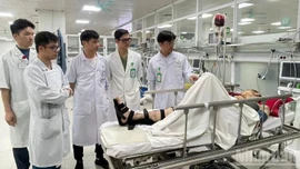 Hơn 1.000 ca cấp cứu trong 8 ngày Tết, tai nạn do pháo nổ tự chế gia tăng