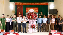 Quy Mông ra mắt mô hình “Giáo họ Đại Thắng không ma túy”