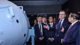 Thủ tướng Phạm Minh Chính tìm hiểu phát triển năng lượng hạt nhân và tàu điện ngầm của Nga