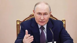 Tổng thống Putin ký ban hành luật mới bảo vệ các tân binh nước ngoài khỏi bị trục xuất