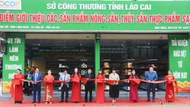 Thương mại hai chiều mở rộng đầu ra cho sản phẩm vùng dân tộc thiểu số