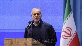 Tổng thống Iran khẳng định quyết tâm bảo vệ chủ quyền và toàn vẹn lãnh thổ