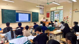 Thiếu giáo viên trước năm học mới: Bộ GD&ĐT yêu cầu tuyển đủ, không để học sinh thiếu thầy