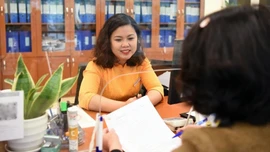 Thủ tướng yêu cầu cải cách tiền lương, đa dạng chính sách đãi ngộ với công chức