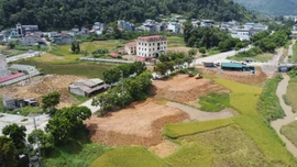 Mường Khương gỡ khó mặt bằng Dự án Xây dựng hạ tầng khu đô thị phía Đông chợ trung tâm 