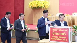 Lào Cai hỗ trợ 14 tỷ đồng ủng hộ Nhân dân miền Trung và Tây Nguyên khắc phục hậu quả bão số 13