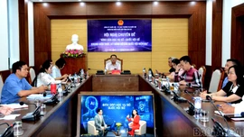 Hội nghị trực tuyến chuyên đề “Bình dân học vụ số – Quốc hội số"