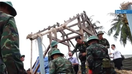 Hôm nay (1/12), đồng loạt khởi công xây sửa nhà cho người dân vùng lũ