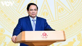 Thủ tướng: Mỗi thầy, cô giáo tiếp tục là tấm gương sáng về rèn đức, luyện tài