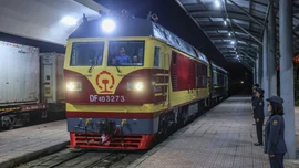 Bán vé tàu đi Trung Quốc tại tất cả các nhà ga từ ngày 16/7