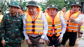 Tổng Bí thư Tô Lâm chia sẻ về những thiệt hại do mưa lũ gây ra với người dân Huế