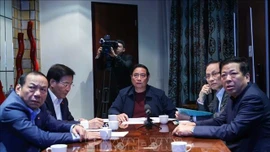 Thủ tướng họp khẩn trực tuyến từ Nam Phi về ứng phó lũ lụt ở miền Trung