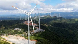 Loạt nhà máy bị cắt giảm công suất vì thừa nguồn điện