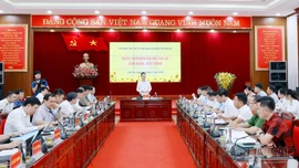 Tỉnh ủy duyệt văn kiện Đại hội Đảng bộ xã Cảm Nhân và Yên Thành