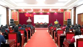 Yên Bình tổ chức hội nghị tiếp xúc, đối thoại trực tiếp giữa người đứng đầu cấp uỷ, chính quyền với cán bộ, công chức xã