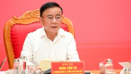 Chỉ thị của Ban Bí thư về việc thực hiện bảo hiểm y tế toàn dân trong giai đoạn mới