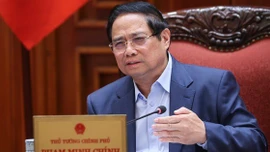 Thủ tướng: Thích ứng linh hoạt, hiệu quả với tình hình để đạt tăng trưởng 8,3-8,5%