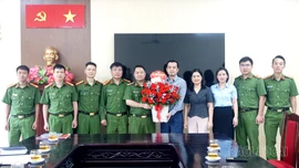 Xã Bắc Hà biểu dương lực lượng Công an xã bắt giữ đối tượng truy nã sau hơn 13 năm lẩn trốn
