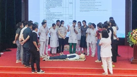 Trên 7 nghìn cán bộ y tế được đào tạo cấp cứu ngừng tuần hoàn và xử trí phản vệ