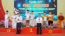 Sôi nổi Ngày hội STEM - Robotics năm 2025 tại phường Cam Đường