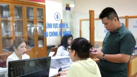 Chuẩn bị Đại hội Đảng bộ các cấp, tiếp tục hoàn thiện bộ máy hệ thống chính trị